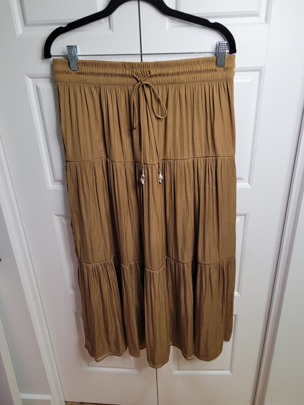 123 - Rachel Zoe Tiered Maxi Skirt in Camel Brown - Medium